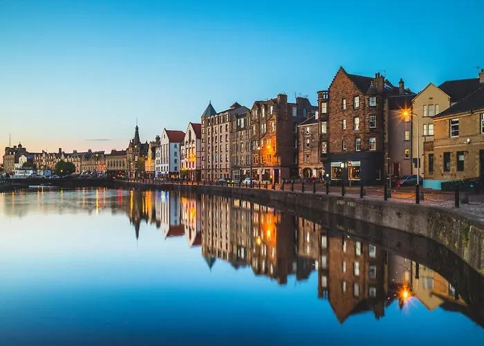 Comfortable 2 Bedroom Flat In The City Centre